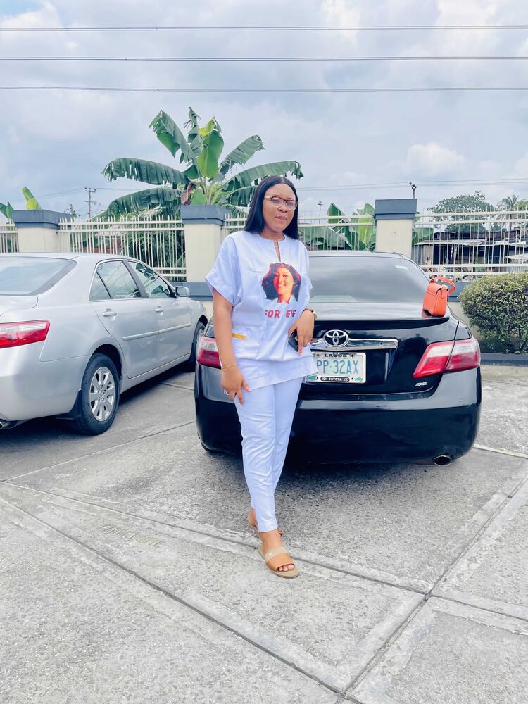  27901398  Sandy, 30 ,    Lagos