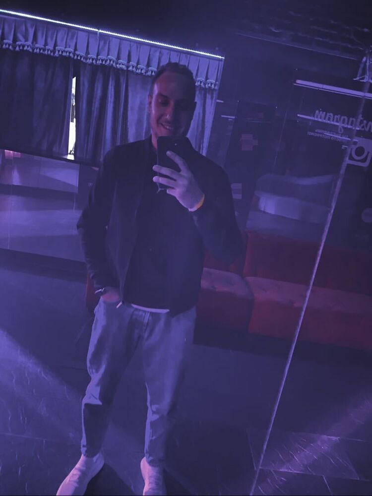  --,   , 27 ,     , c , 