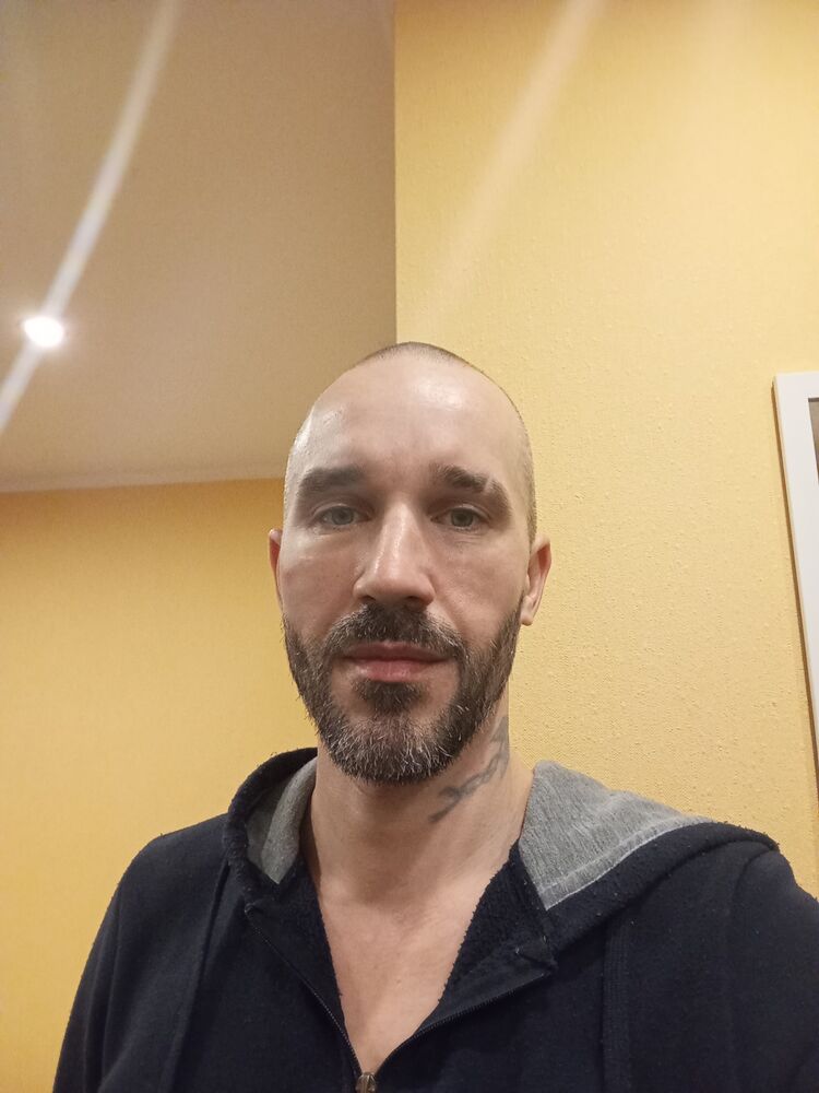  47883878  , 36 ,    