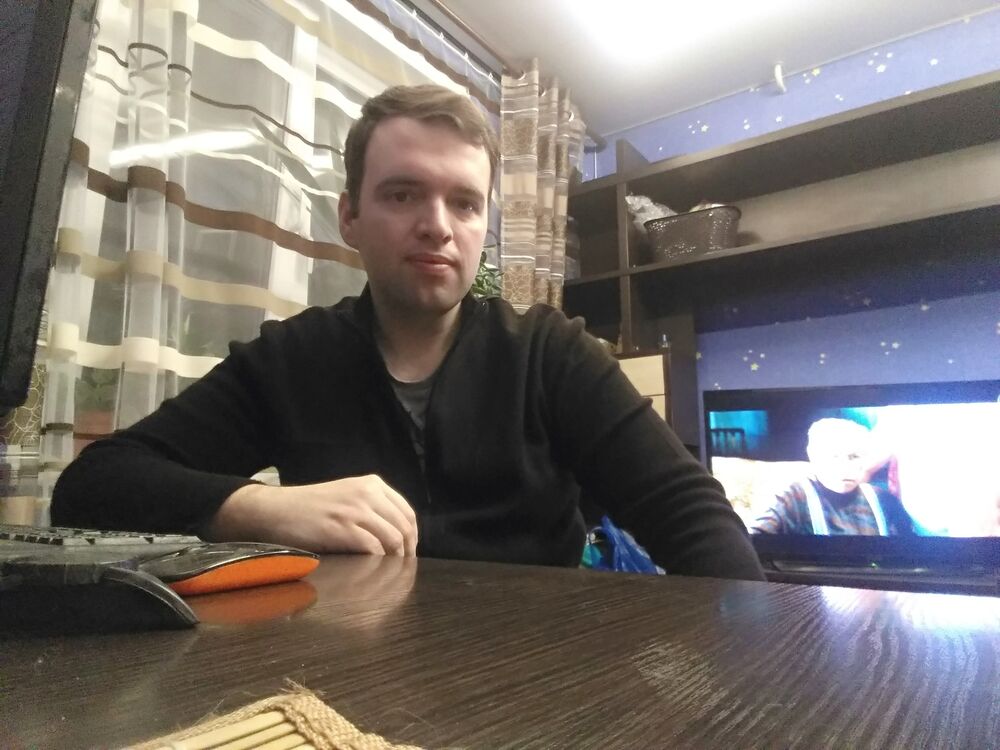  51889088  John, 41 ,    