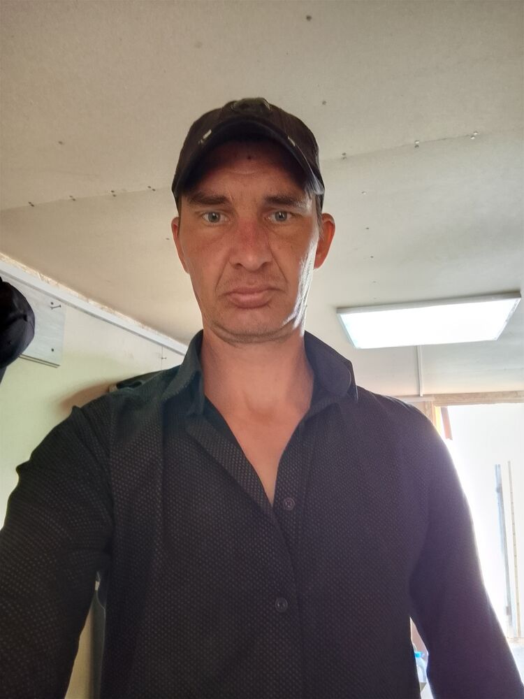  53022648  Evgeny, 40 ,    