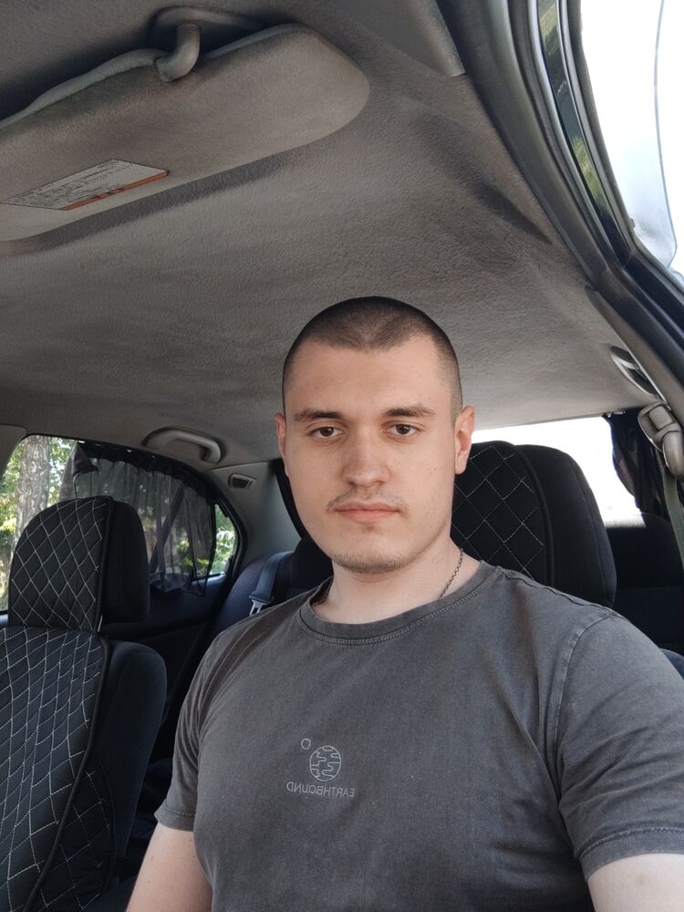  44568748  , 20 ,    