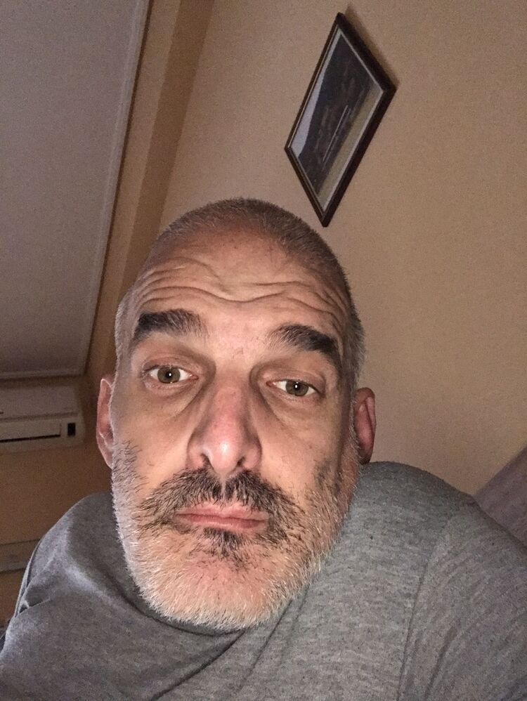  25113378  Tassos, 39 ,    Muscat