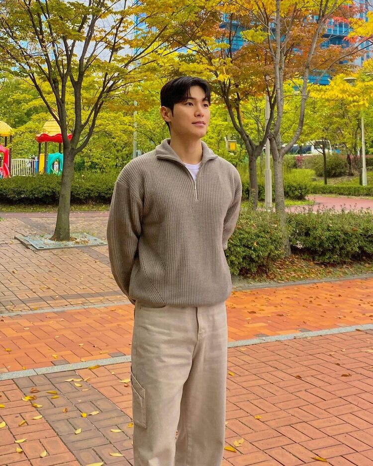  ,   Kim woo, 35 ,     , c , 