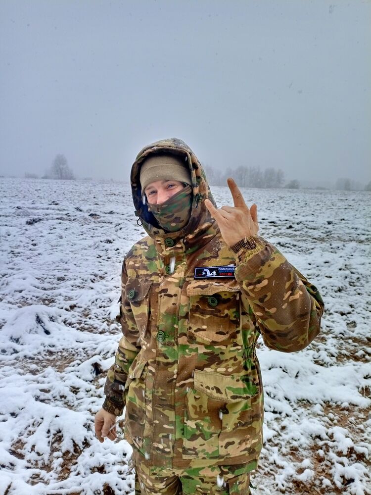  ,   Pavel, 37 ,   ,   