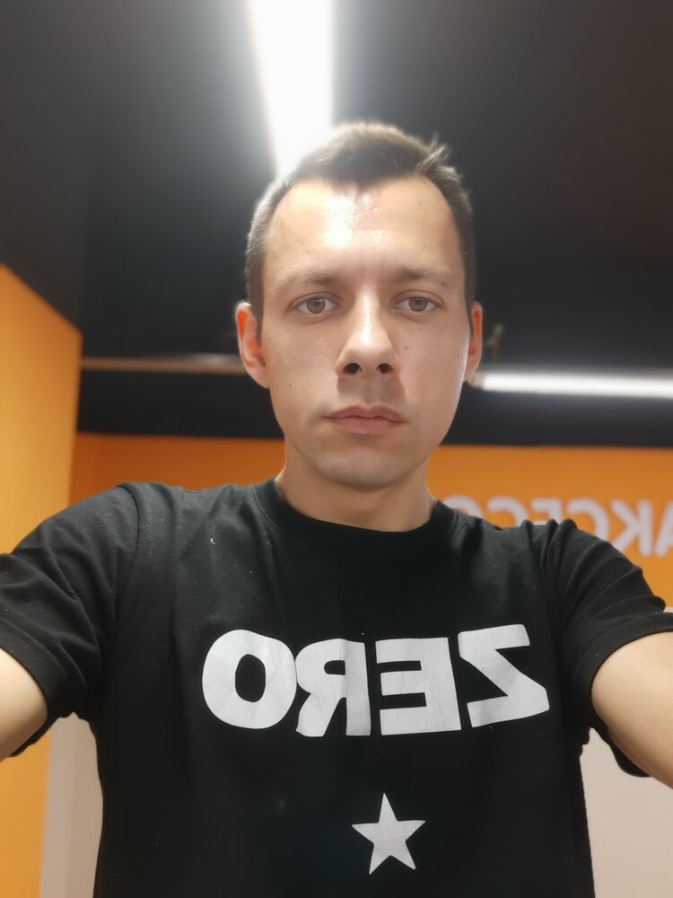  30088108  Vladimir, 37 ,    