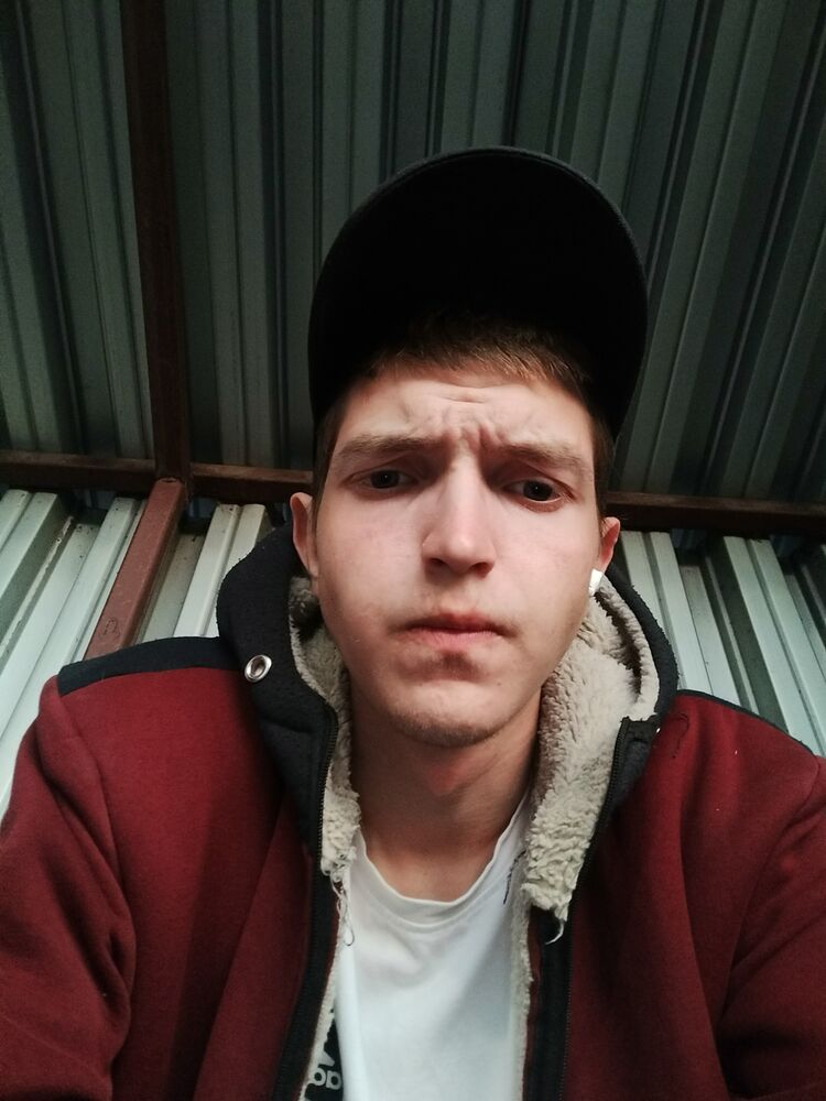  ,   Ivan, 22 ,   ,   , c , 