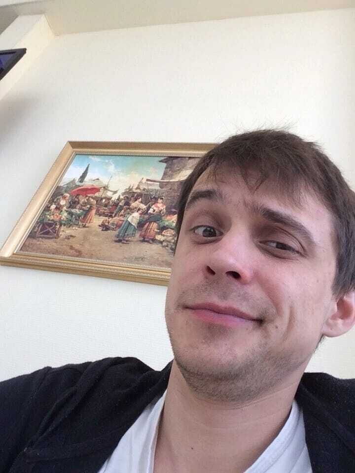  41471248  Anton, 34 ,    
