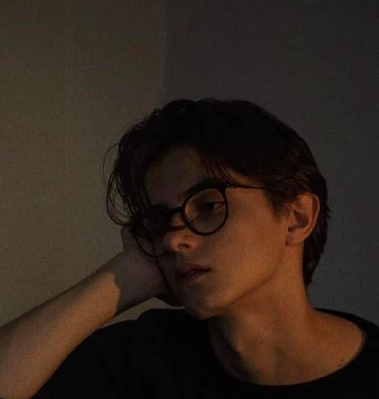  54541088  Nikita, 24 ,    