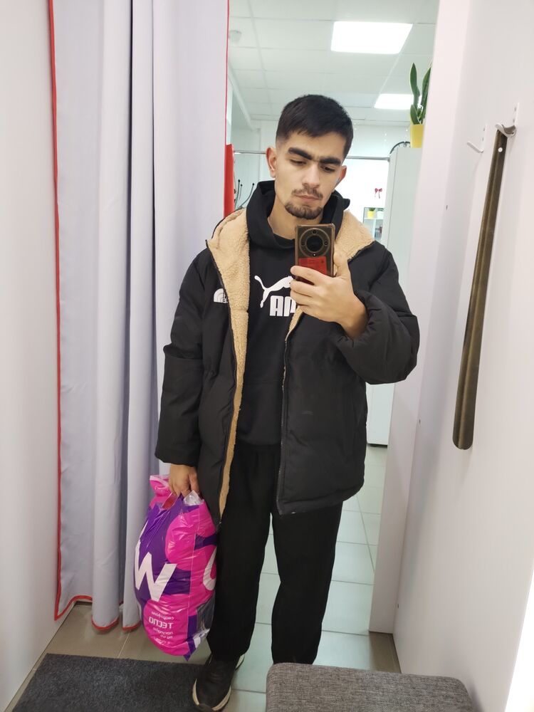  54668458  , 24 ,    --