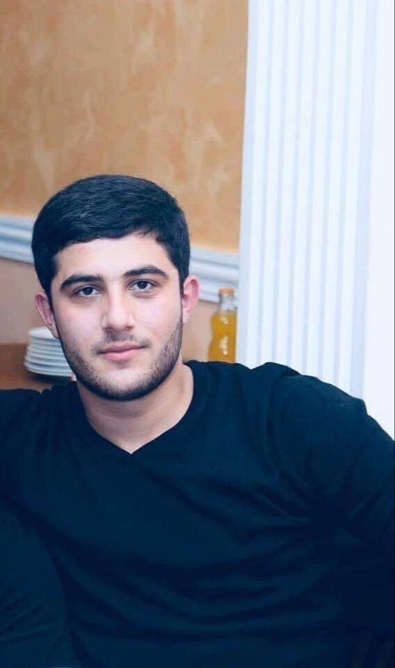  ,   Vardan, 27 ,   ,   