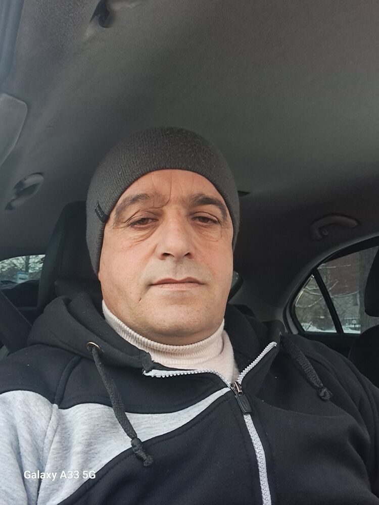  48837188  , 51 ,    