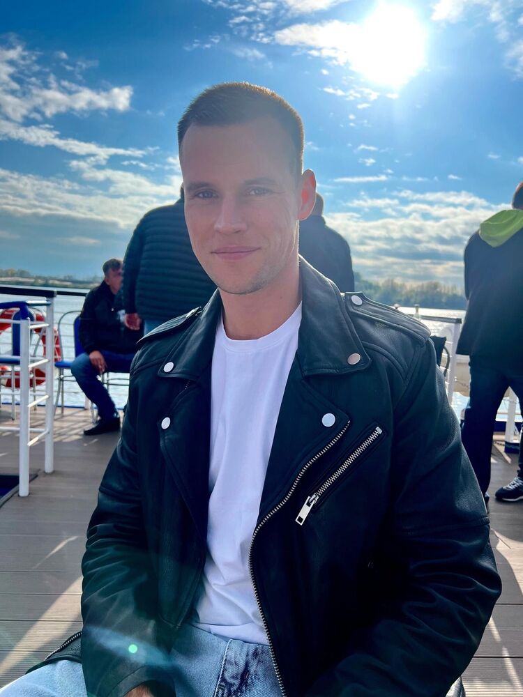 ���� 43180598 ������� �����, 32 ����, ���� ���������� � ������ ���������