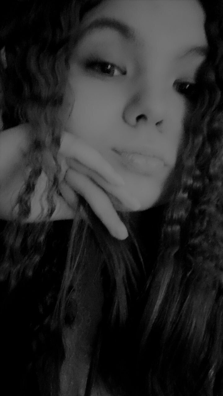  51445888  Sterva, 23 ,    