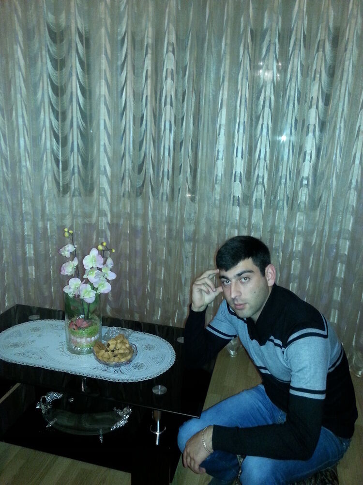  4093548  Jora, 36 ,    