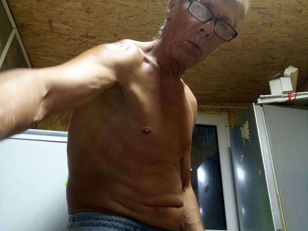  26052178  , 66 ,    