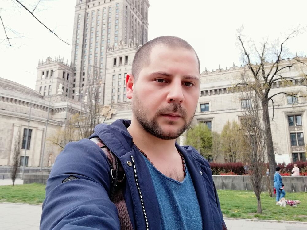  ,   Yuri, 33 ,   