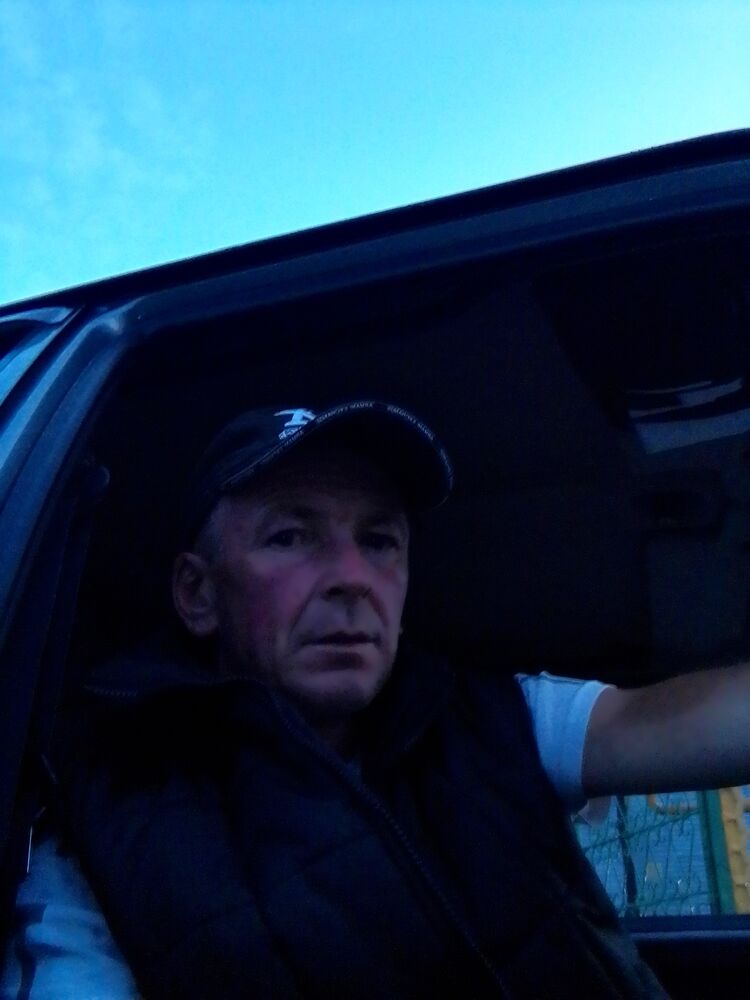  27710388  Evgeny, 46 ,    