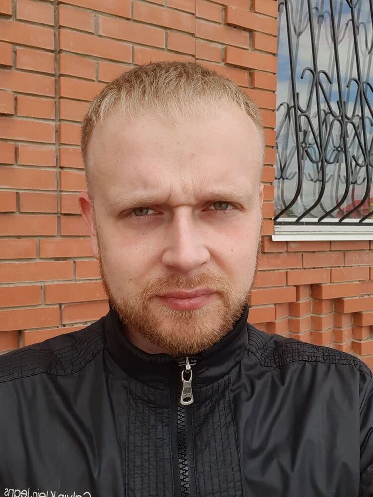  ,   Denis, 35 ,   ,   