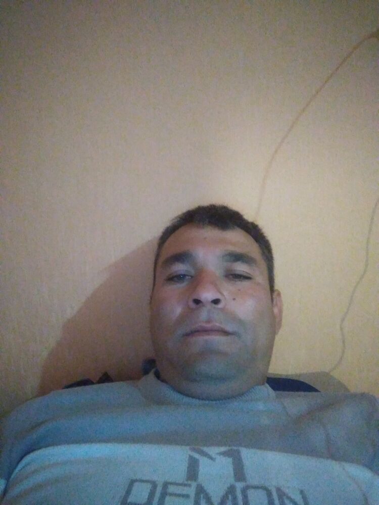  34057578  Bek, 32 ,    