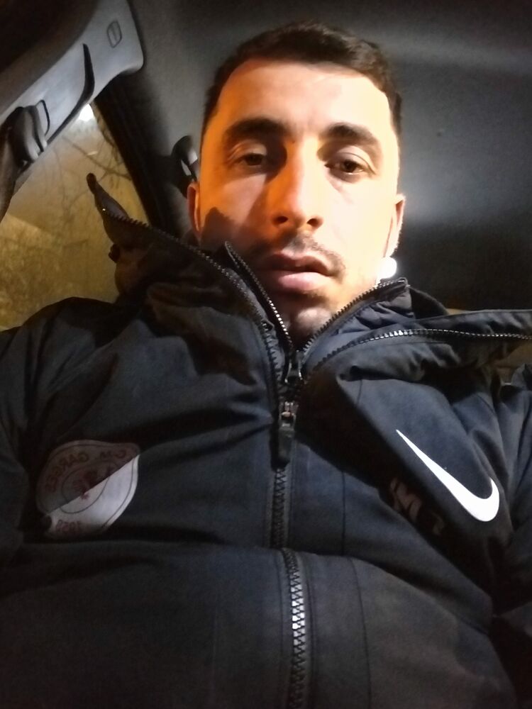  ,   Paata, 35 ,   c 