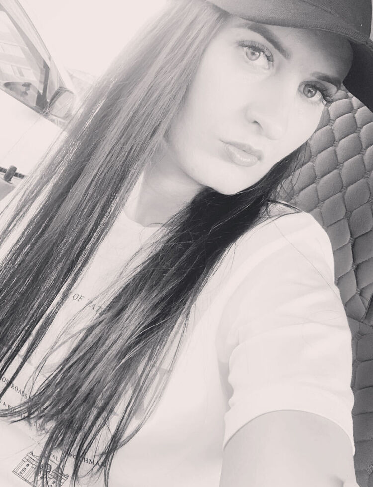  52049628  , 36 ,    