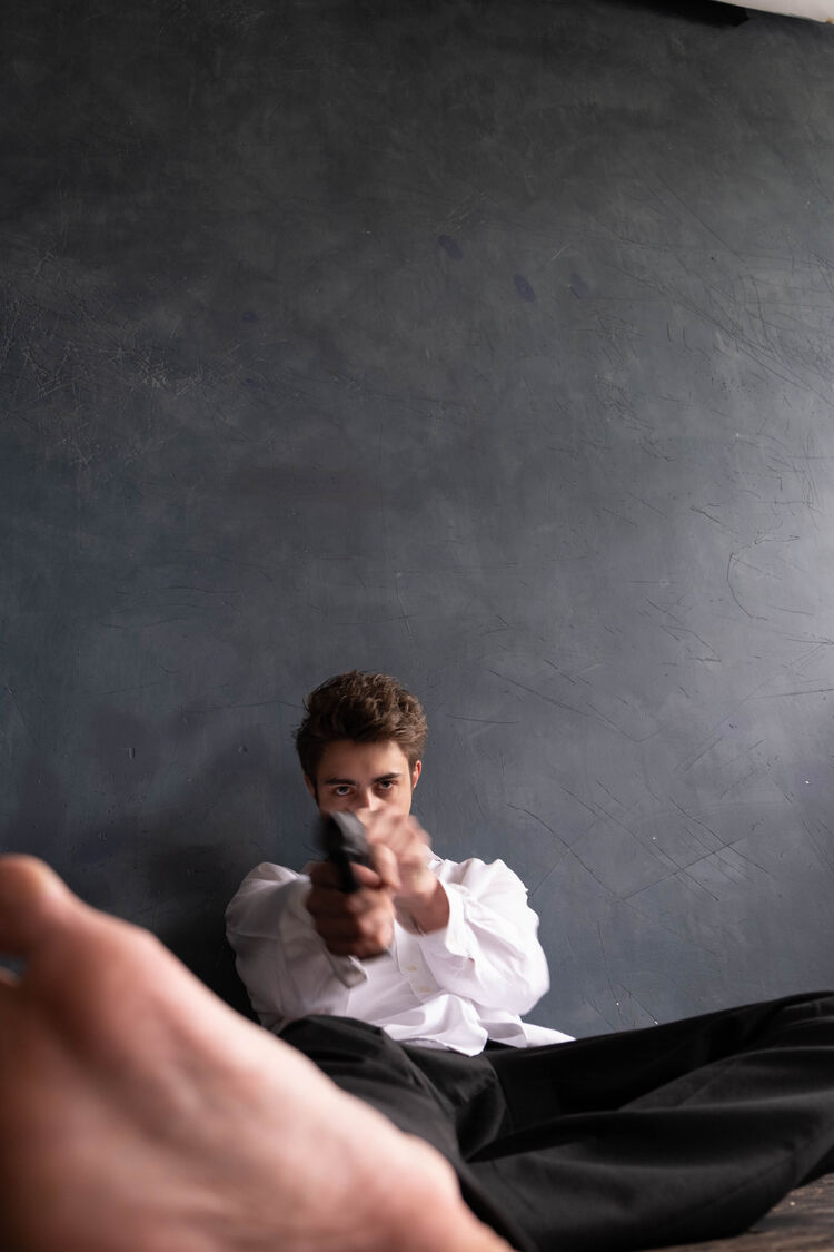  27719638  , 29 ,    -