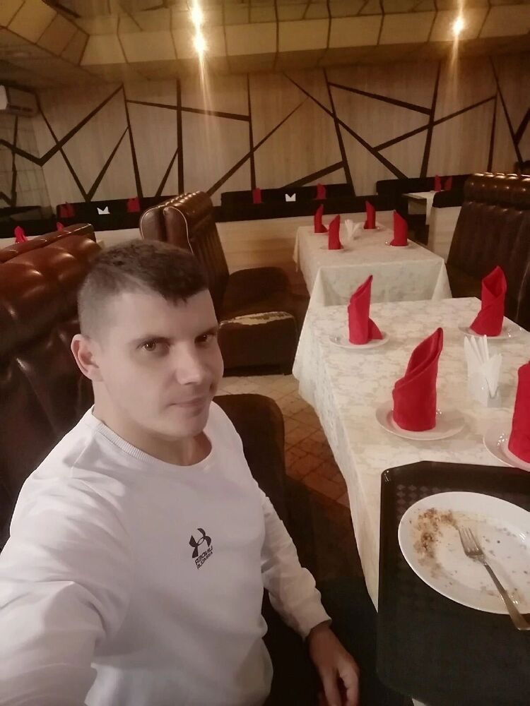  42244698  , 37 ,    