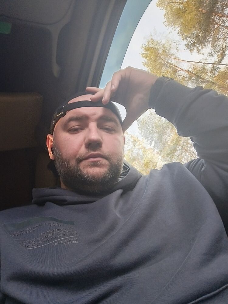  48152858  , 34 ,    