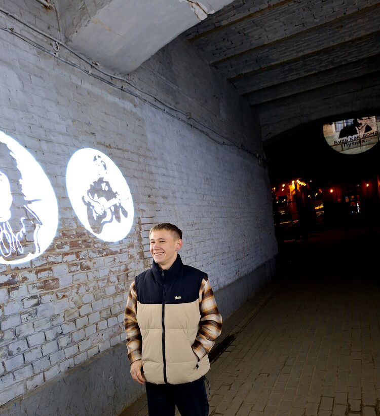 ���� 42479228 ����� ����, 21 ���, ���� ���������� � �������������