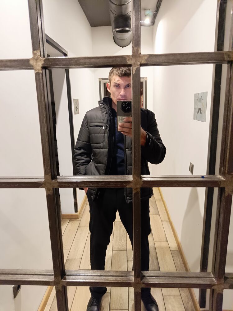  42710598  , 38 ,    