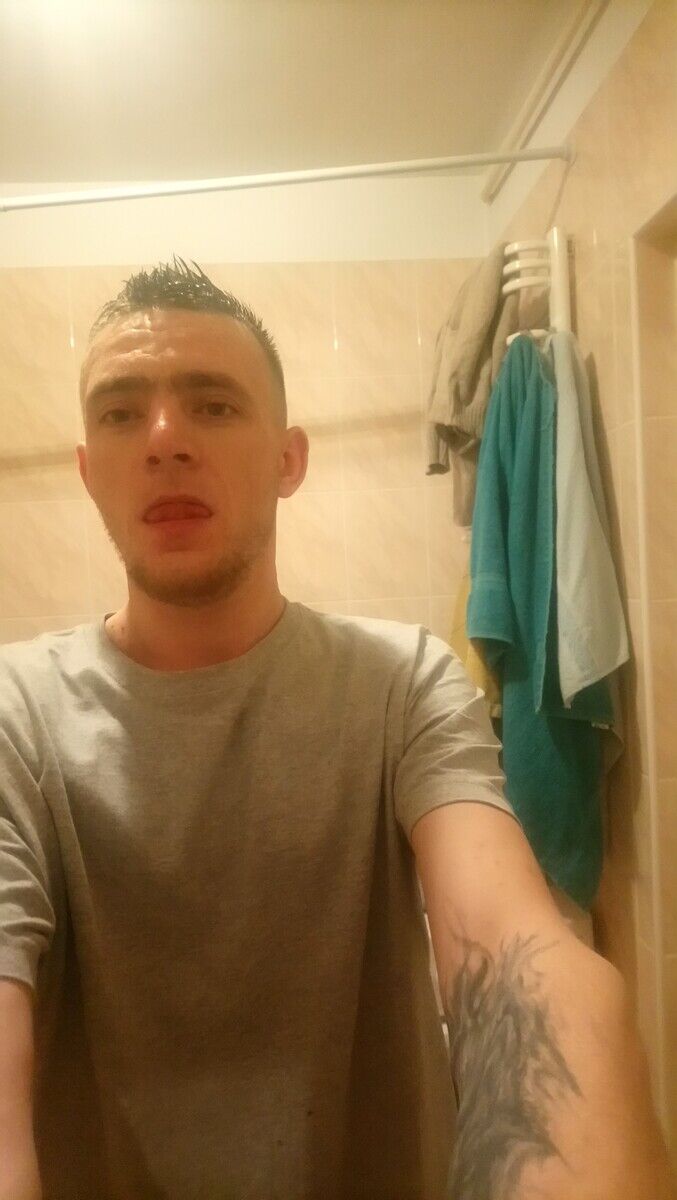  ,   Yroslav, 33 ,   ,   , c 