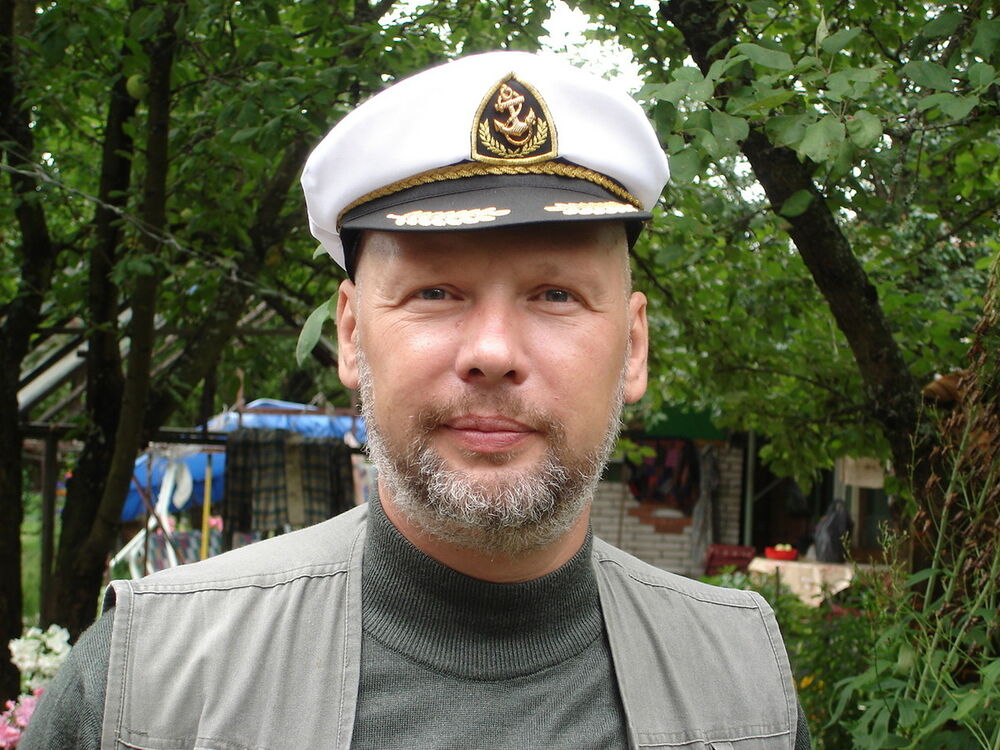  ,   Ren, 61 ,   