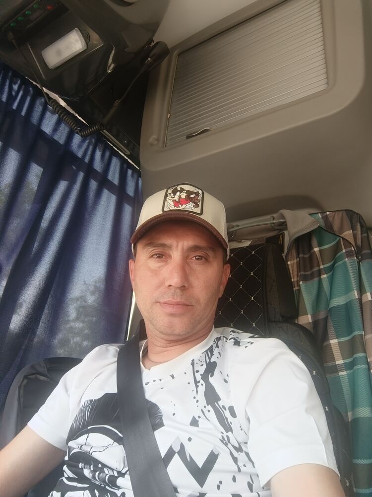  52011538  , 42 ,    