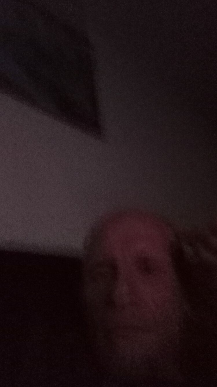  31987198  , 44 ,    