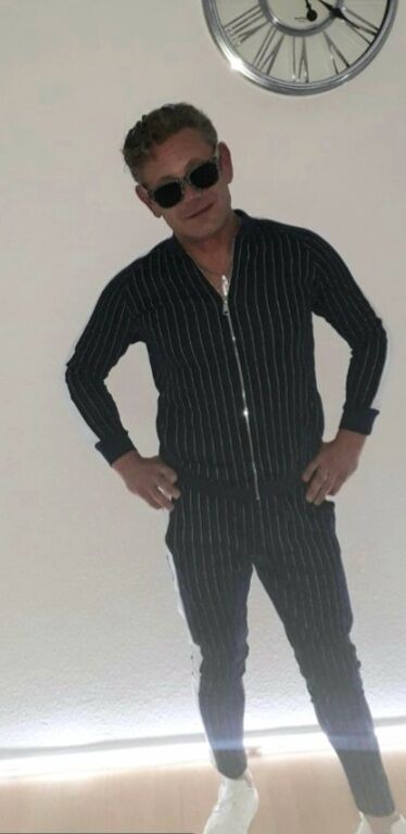  Hildesheim,   , 40 ,   ,   , c 