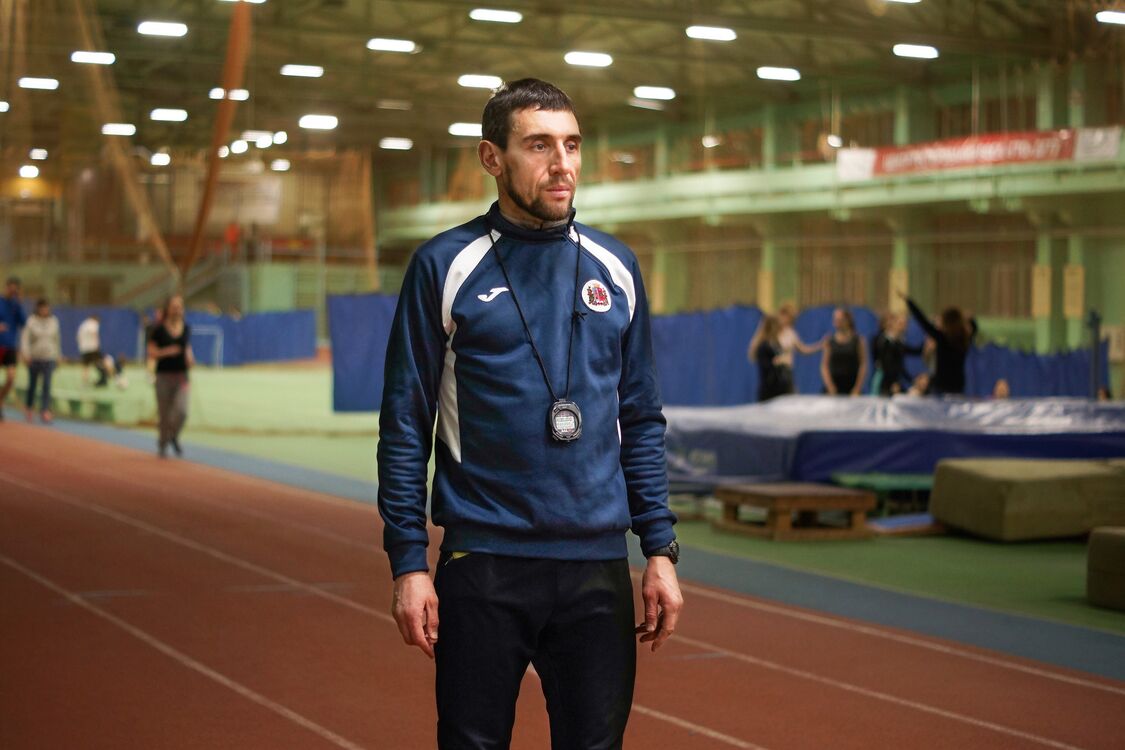  33780748  , 46 ,    --