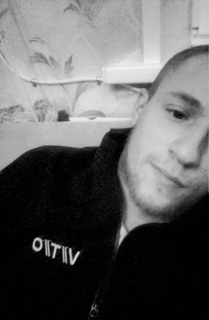  ,   Evgeniy, 25 ,   