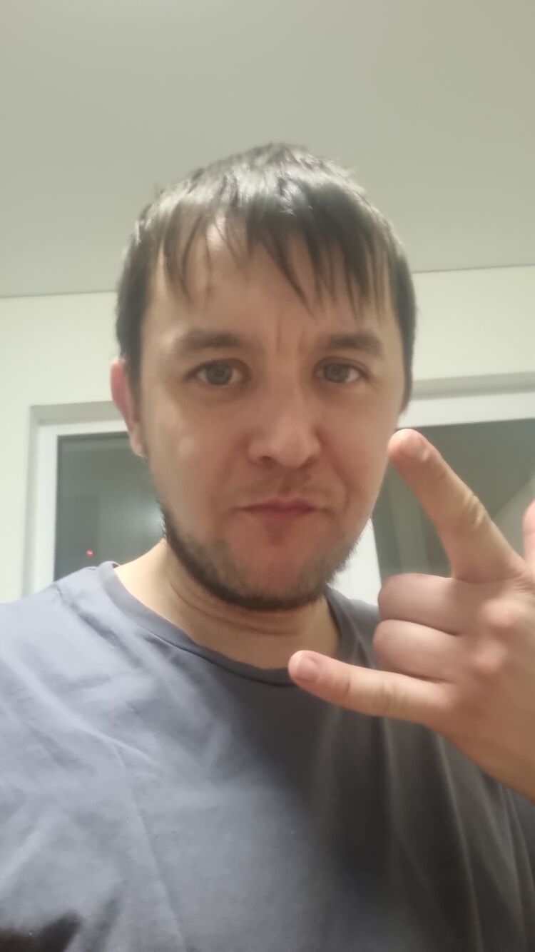  ,   Ruslan, 33 ,   , 