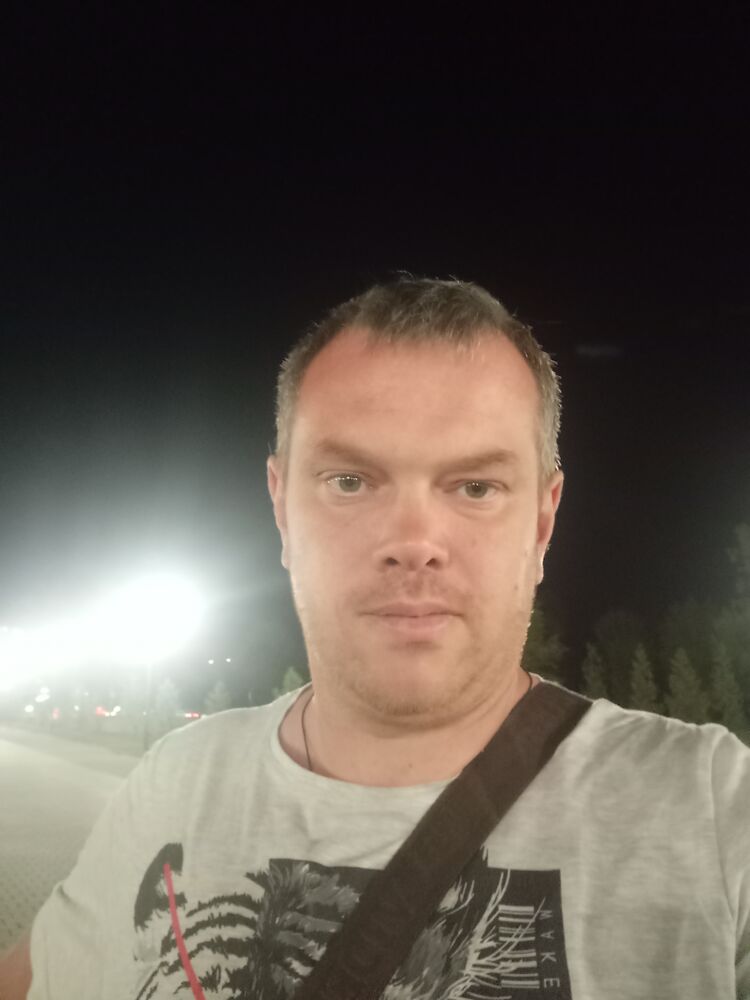  46286958  , 37 ,    