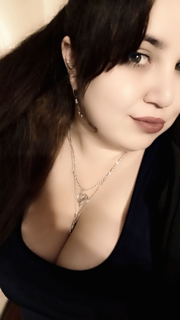  48337028  Milada, 29 ,     