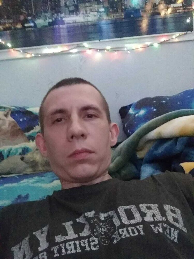  32570408  , 38 ,    