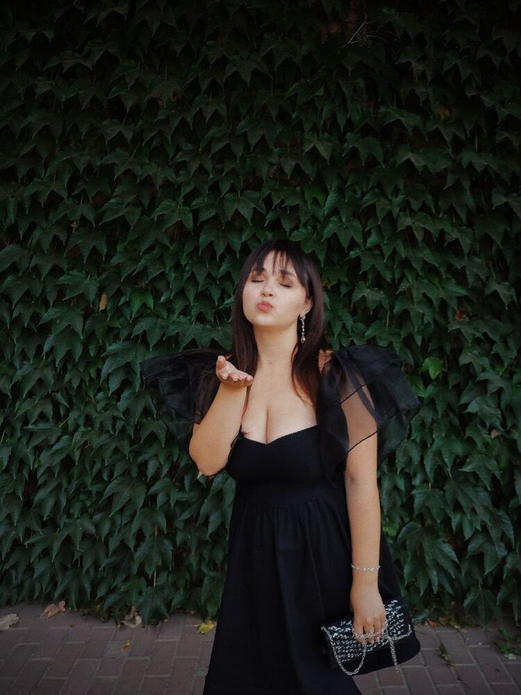  43238968  , 25 ,    --