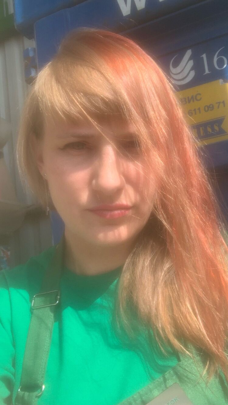  52930828  , 37 ,    