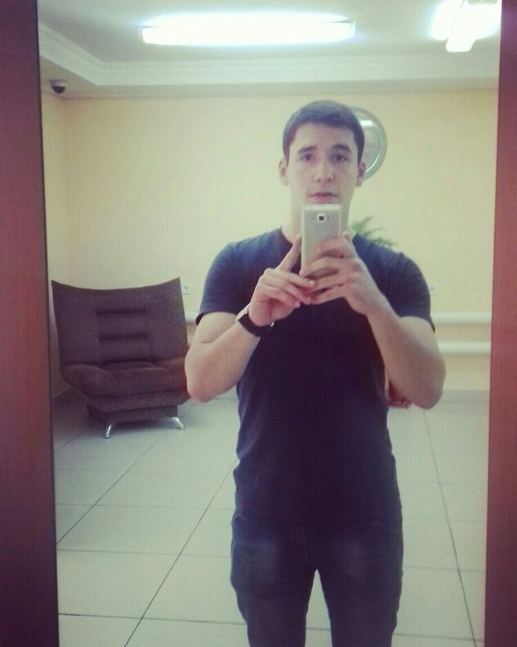  9840718  , 28 ,    