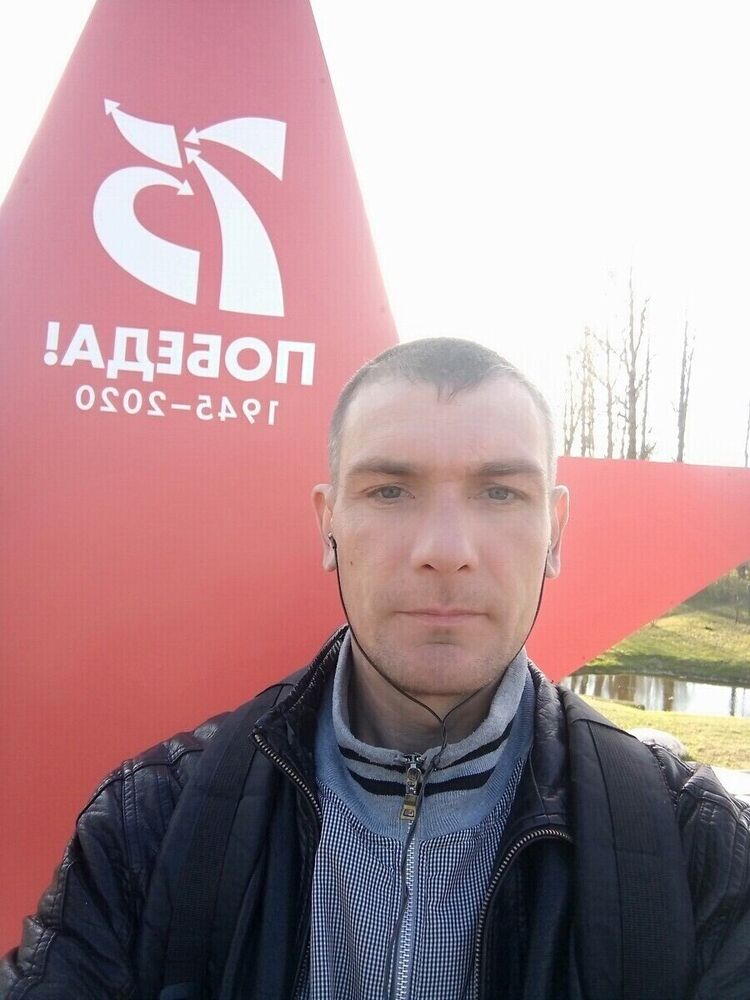 ���� 19921928 ������� ������, 42 ����, ���� ���������� � �����-����������