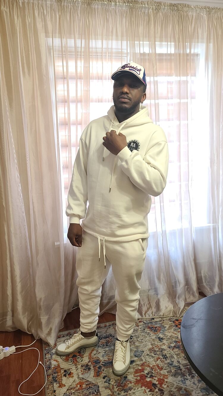 ���� 56208238 ������� Romeo, 40 ���, ���� ���������� � ������