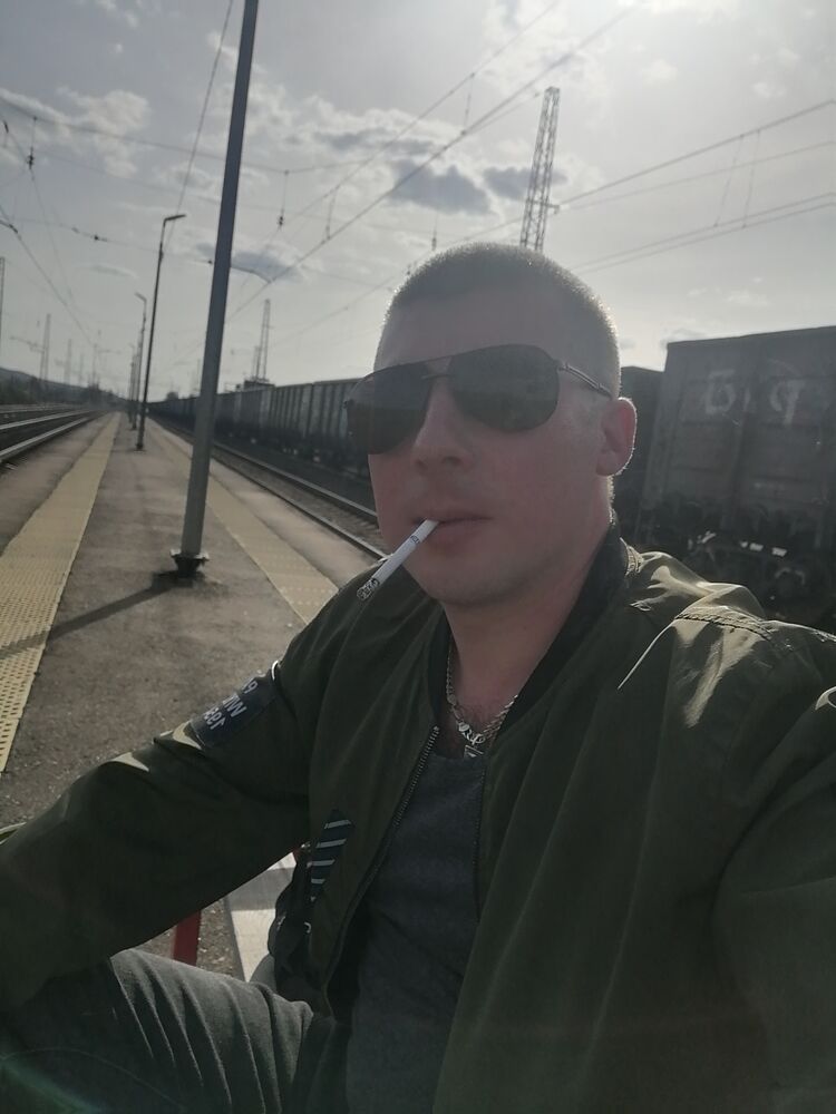  ,   Stanislav, 41 ,   ,   , c , 