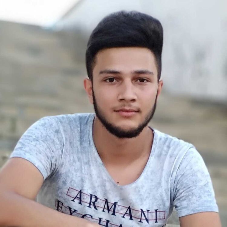  19013948  Nicat, 28 ,    