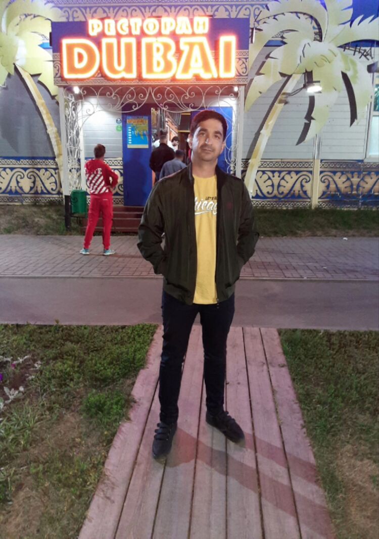  44464938  Muhammet, 34 ,     